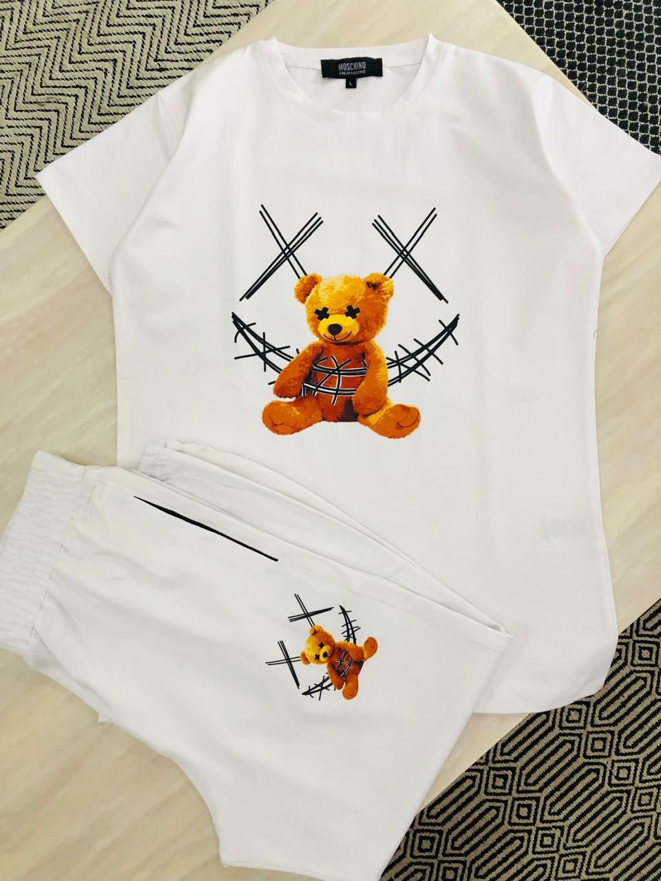 Girls T-shirt and Lower